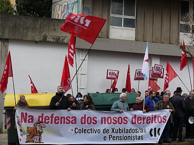 2017-12-19 concentracion Orzamentos 2018 Parlamento 004.jpg